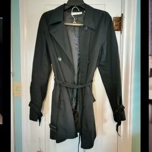 Black spring light jacket trench belted